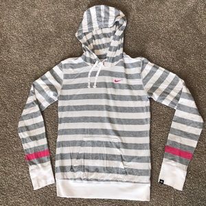 2 for $5 Nike Hoodie -small